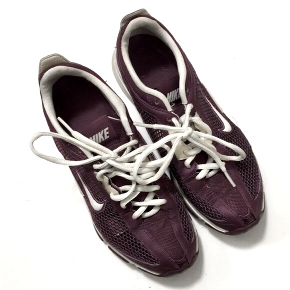 NIKE Women’s Zoom Trainer Essential 2 Running Shoes Sz 6.5